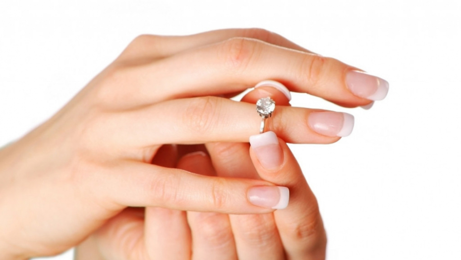 Prsten sa dijamantom dragim kamenom Verenički prsten