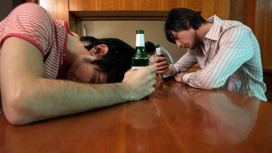 Pijanstvo Alkoholizam