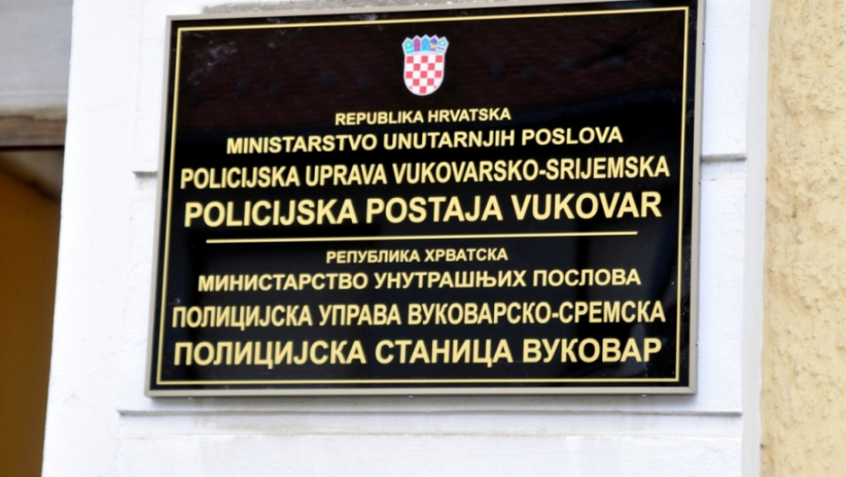 Dvojezične table u Vukovaru odlaze u istoriju