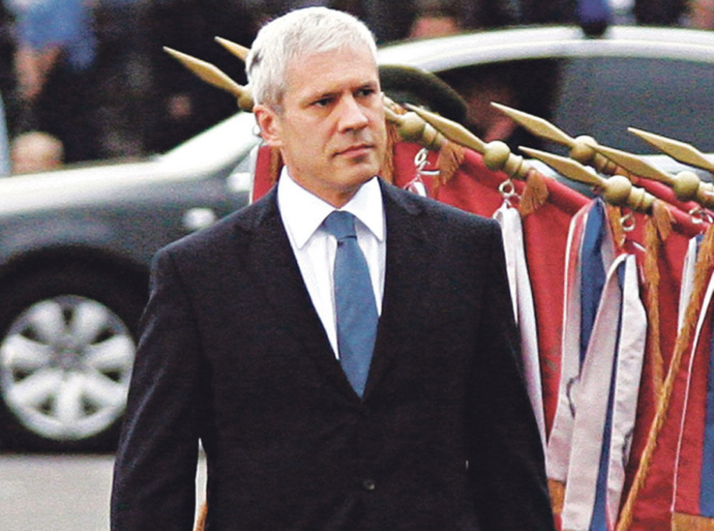 Ostavio orden Tomi: Boris Tadić