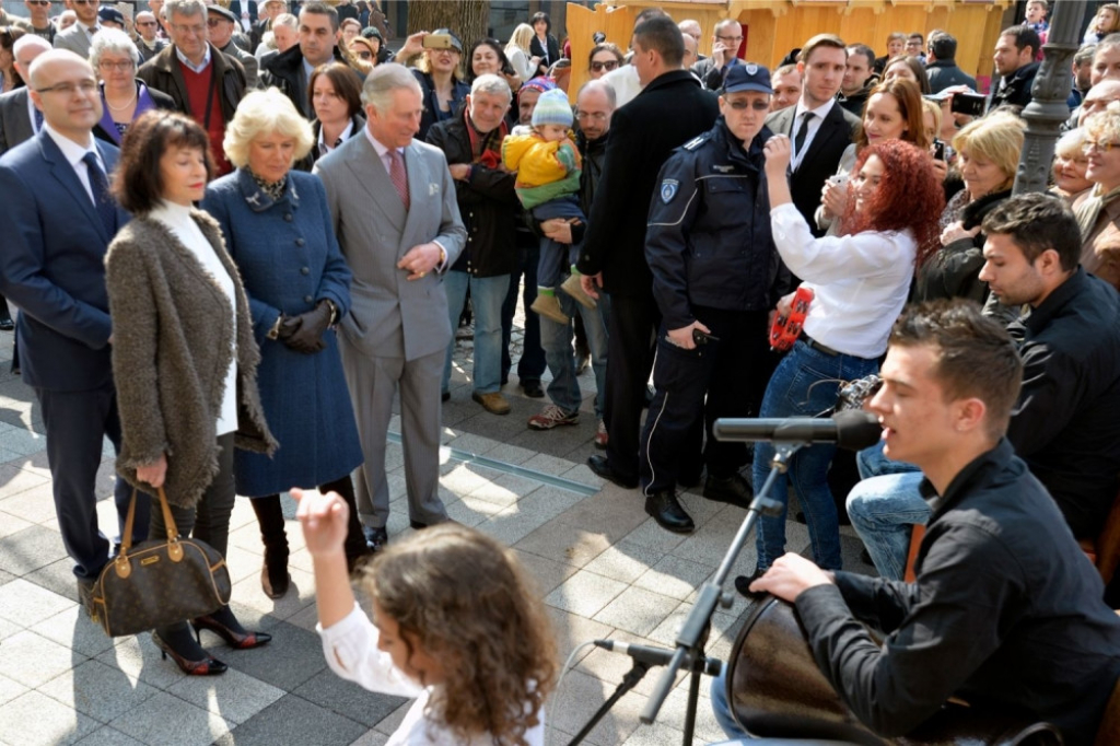 Čarls i Kamila Novi Sad 1703