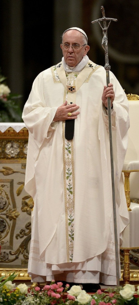 Papa Franja drži misu