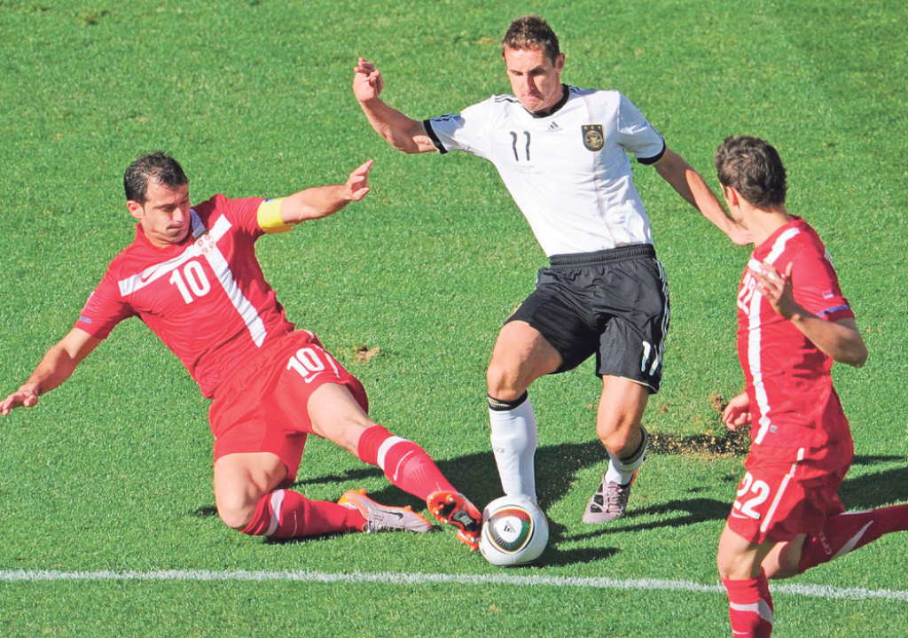 Deksa i Kuzma u akciji na Mondijalu 2010.