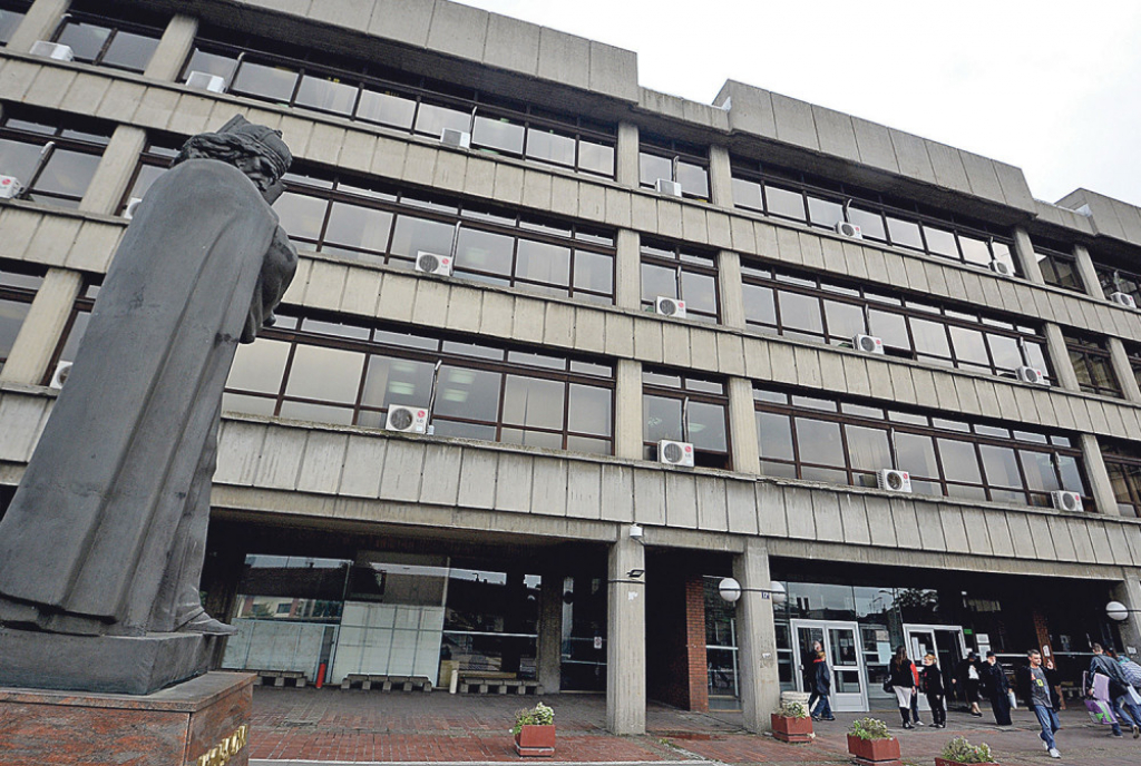 Glumac osuđen iako nikad nije pozvan u sud