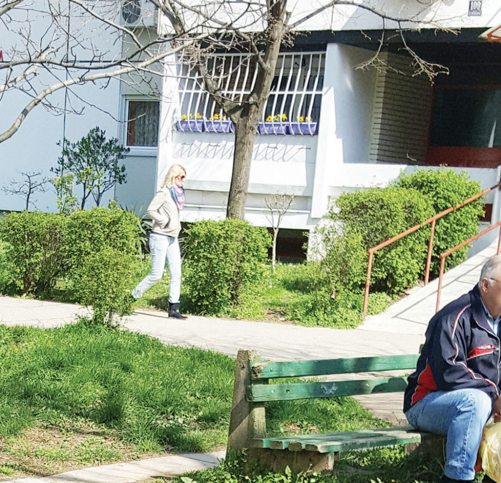 Slavica je izašla da prošeta...