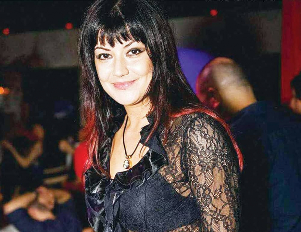 Pevačica ubijena udarcima tupim predmetom u glavu