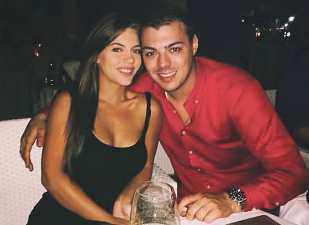 Vasić se hvali starim slikama