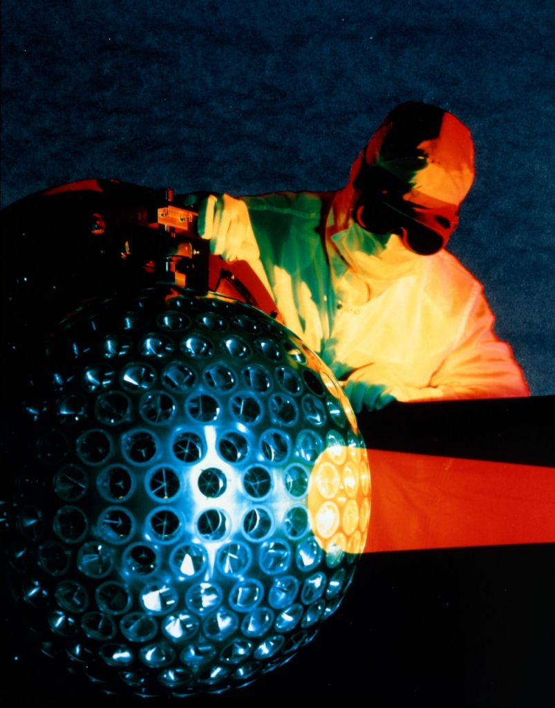 Satelit LAGEOS poznat i kao disko lopta
