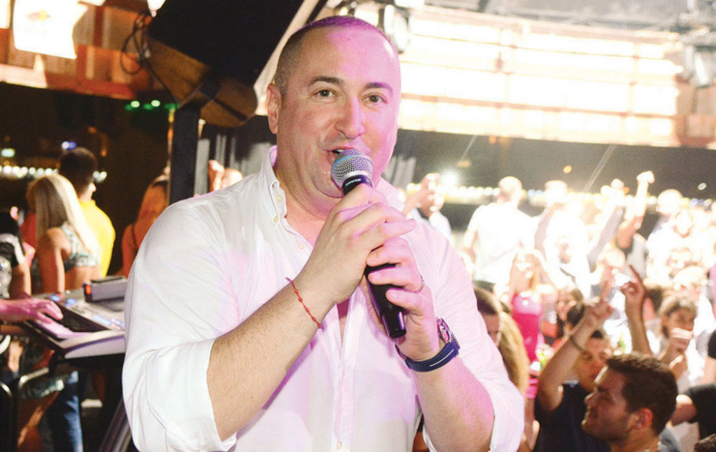 Prisutni se veselili uz Đanijeve hitove