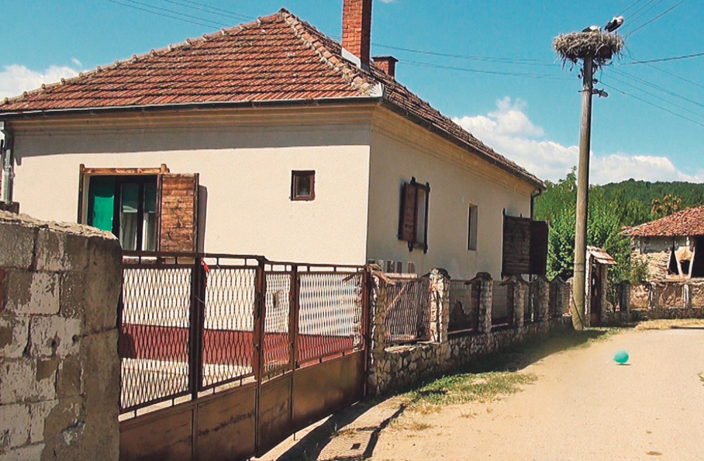 Iz ove kuće je monstrum oteo devojčicu