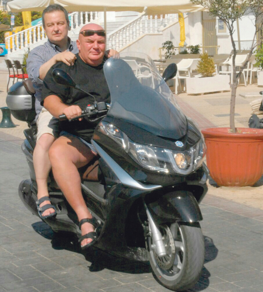 Ivice, drži se, ne gledaj cice: Marković i Dačić