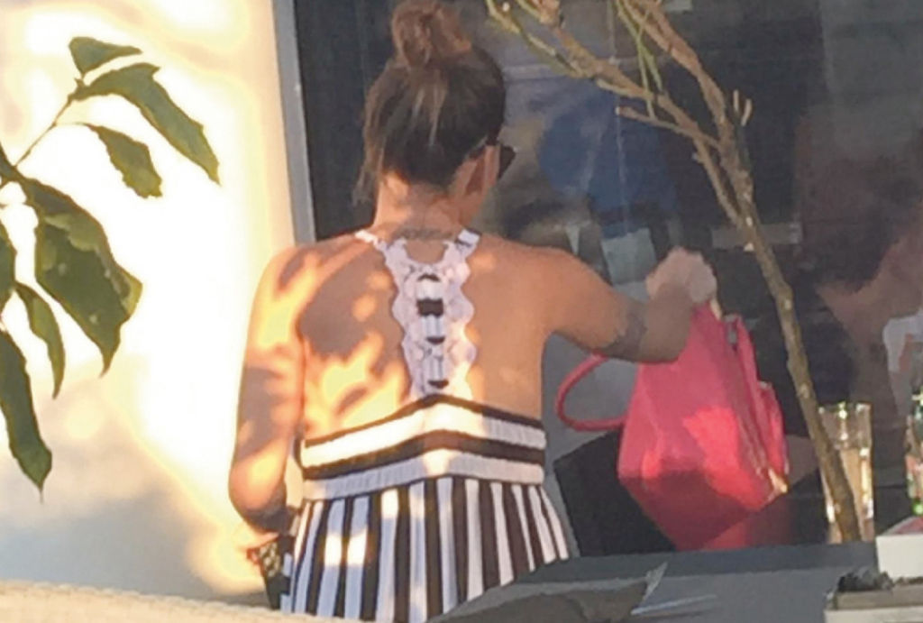 Galantna trudnica: Nikolija platila račun