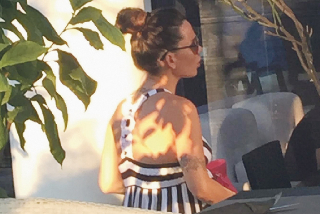 Ustajala često da protegne noge