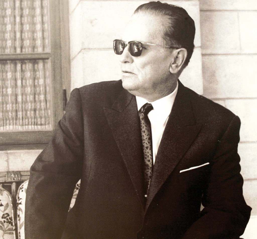 1979. oteo avion da se obruši na CK jer je „bio pun komunista“