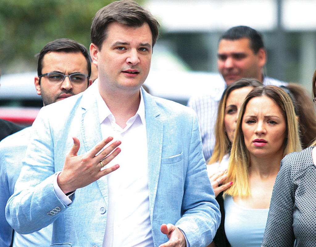 „Funkcioneri DS-a beže kao miševi od Vučića“: Milenko Jovanov