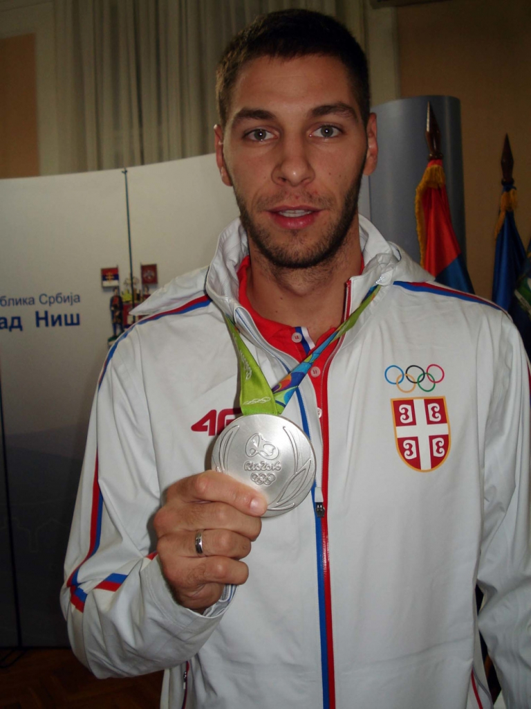 Obradovao Nišlije: Stefan Jović sa olimpijskim srebrom