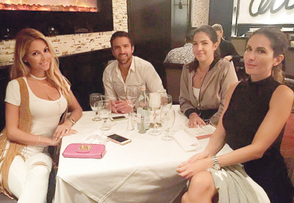 Lagana večerica: Tipsa, Biljana i društvo