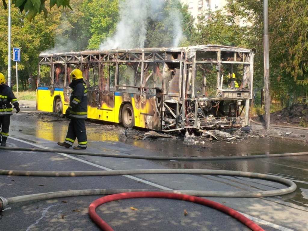 Izgoreo autobus GSP-a
