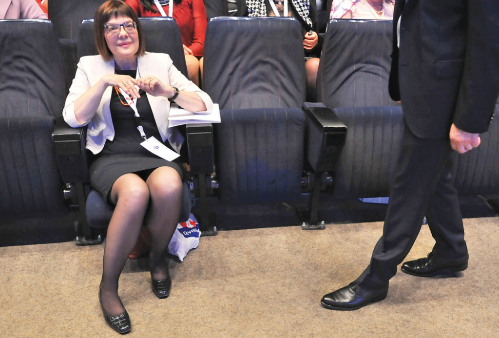 „Produži dalje, produži dalje, idi od meneee...“: Gojkovićeva