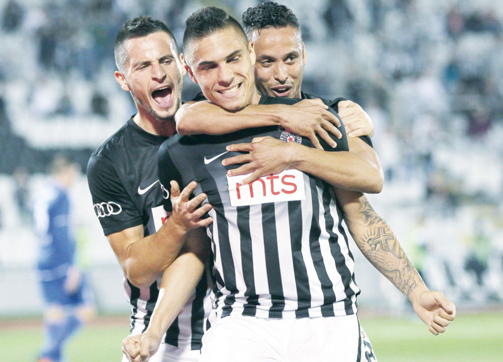 „Nas nećeš da  omađijaš”:  Fudbaleri  Partizana