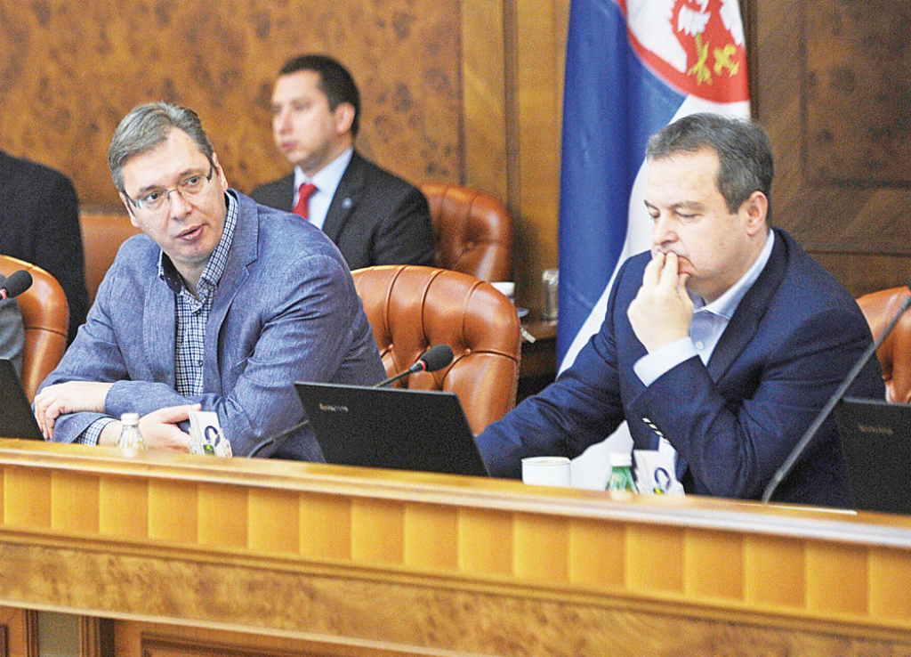 Kom će se carstvu prikloniti: Dačić sa premijerom