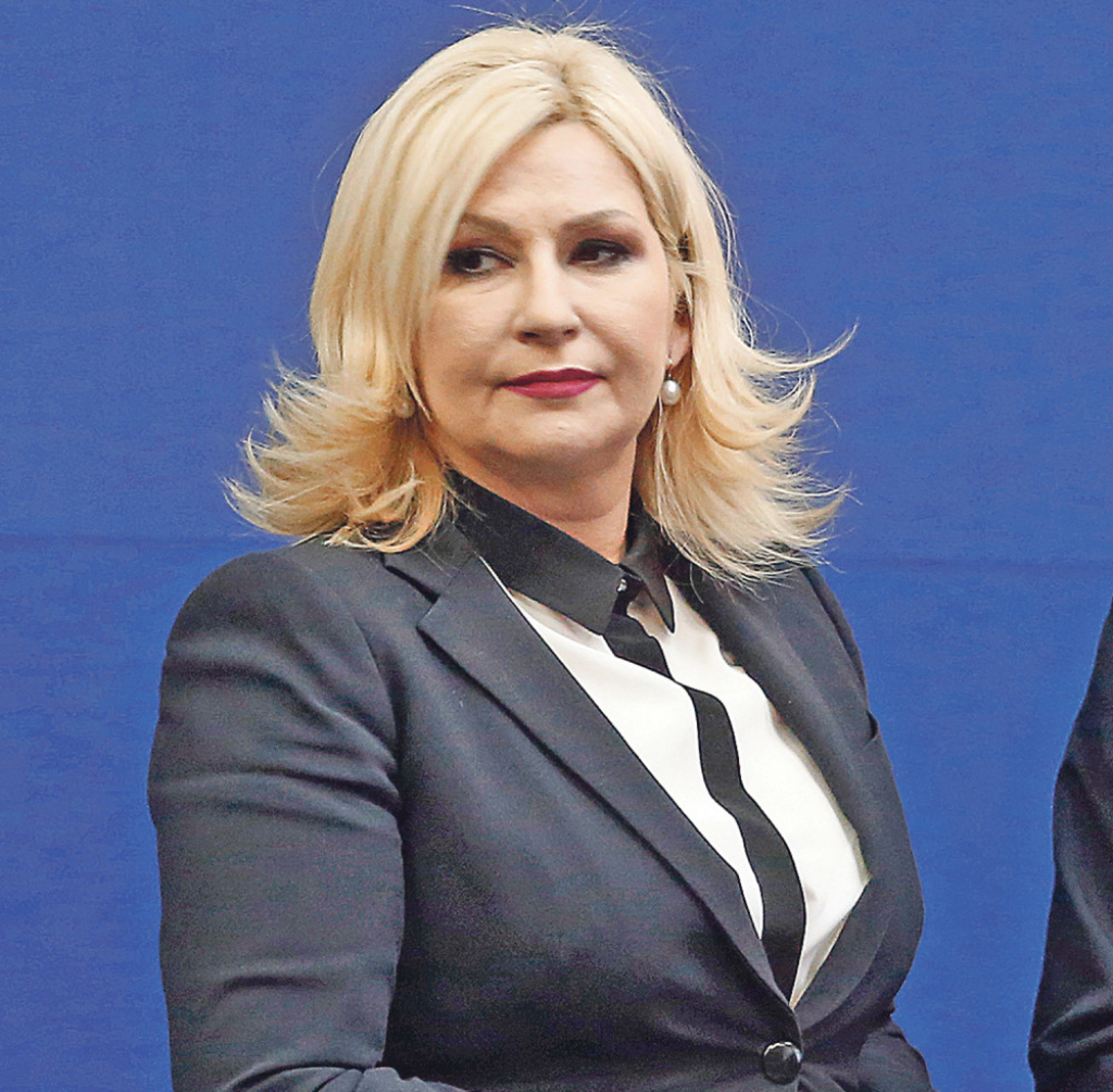 Zbog zdravstvenih problema izostala sa slave SNS-a