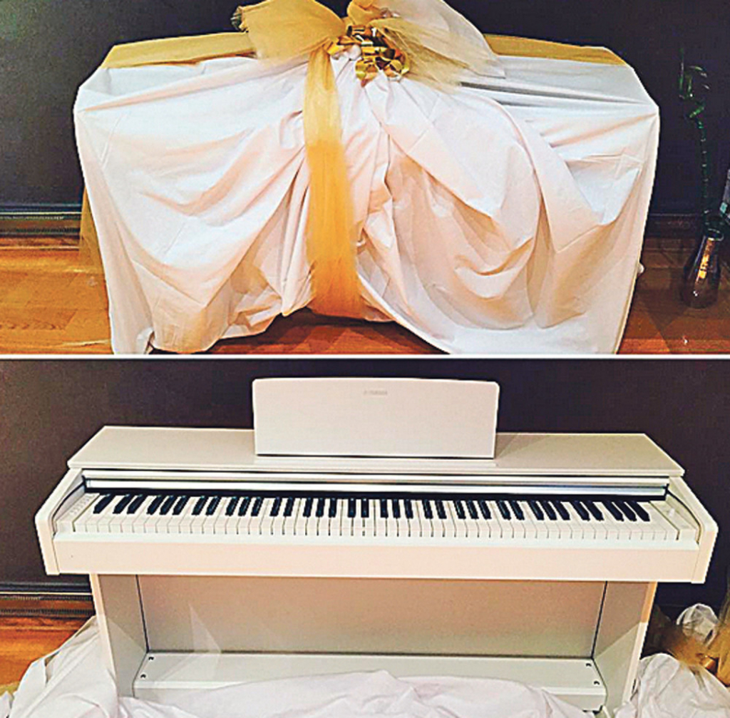 Poklon ukrasio mašnom