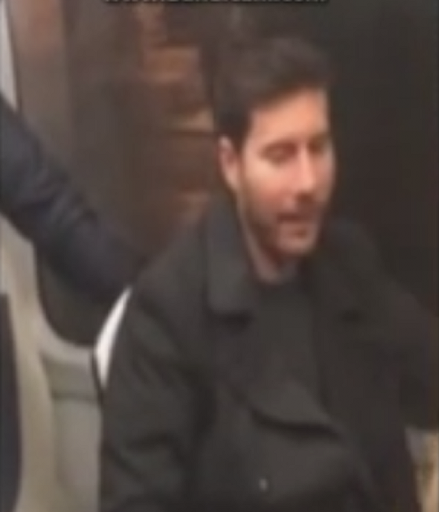 Ivan Pernar se svađa s aputnicima u Tramvaju