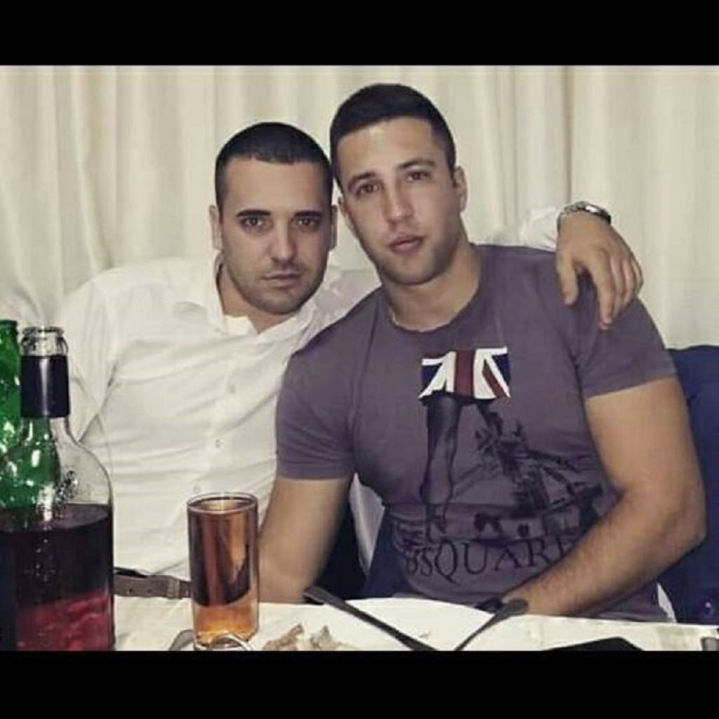 Predrag Ristivojević sa ubijenim Damijanom