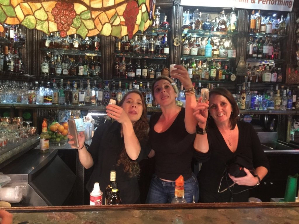 Kubanke u Majamiju slave smrt Kastra