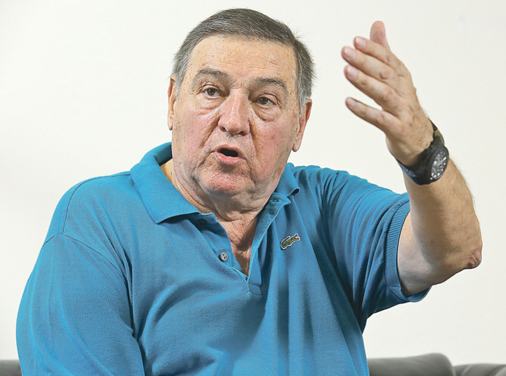 Što mi nisi rekao da ti fale pare, dao bi ti Mrka veću platu