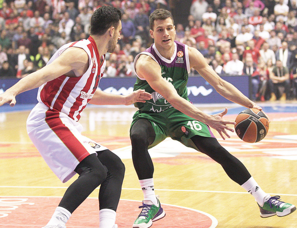 Nema više glavobolju zbog stopala: Nemanja Nedović