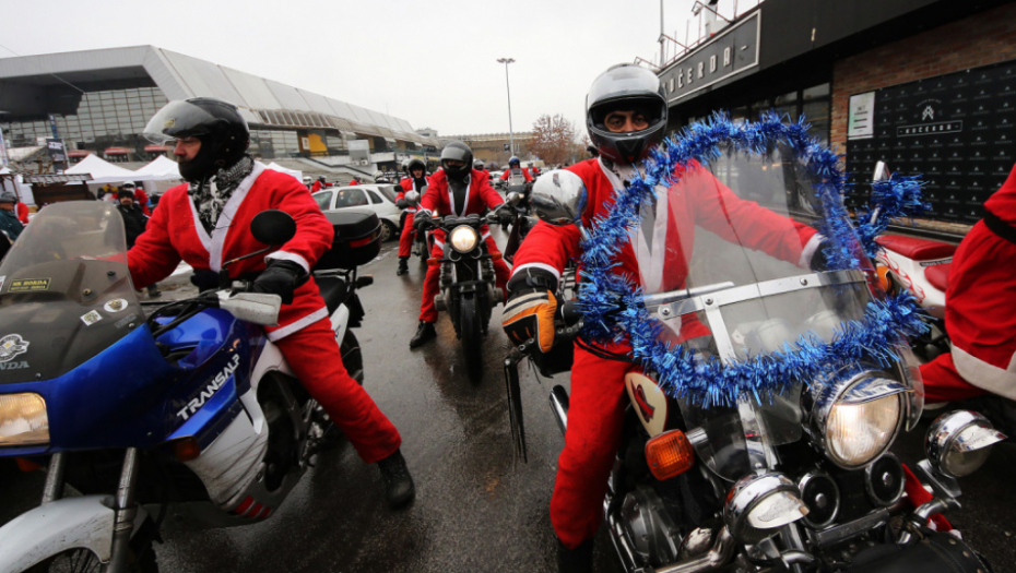 Moto Deda Mraz