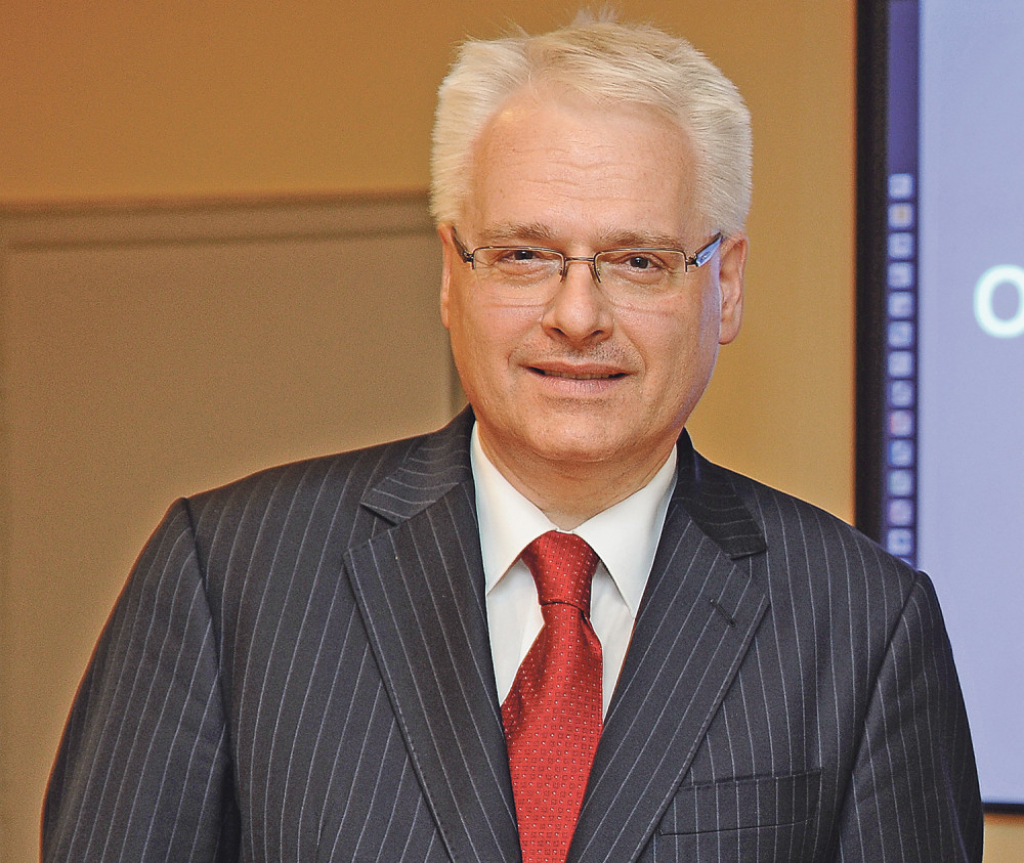 Strahuje od povampirenja nacizma: Ivo Josipović