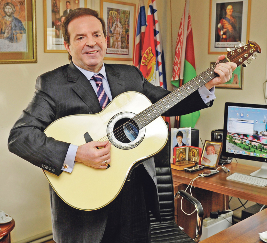 Najavio svoj povratak: Bogoljub Karić