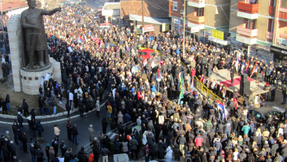 Protest u Kosovskoj Mitrovici 