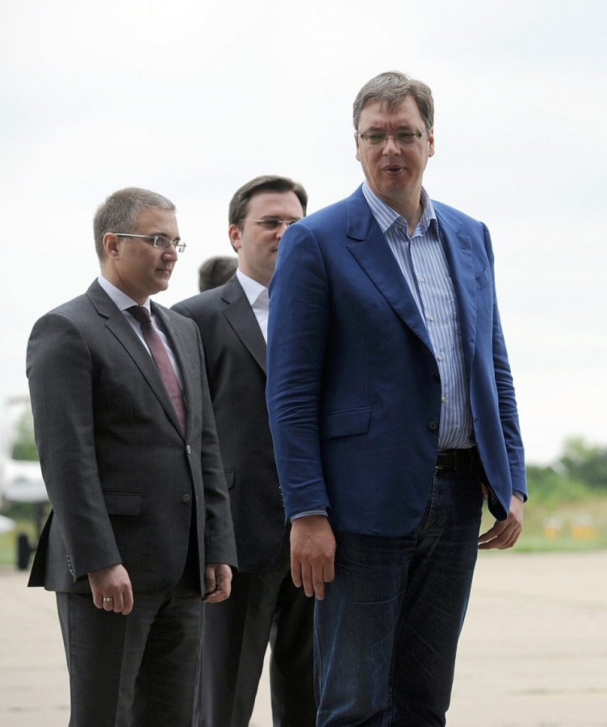 Mnogi ministri stoje u redu da sednu u fotelju premijera