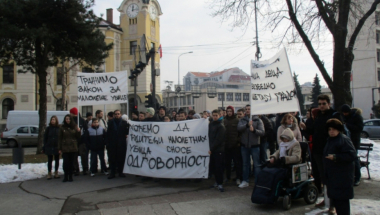 Protest rođaka i prijatelja izbodenog mladića Viktora