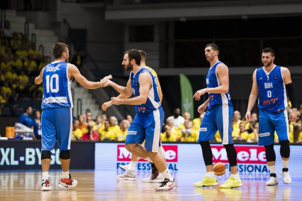 Nemanja Gordić sa reprezentativcima BiH