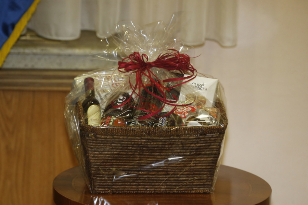 Korpa sa srpskim proizvodima