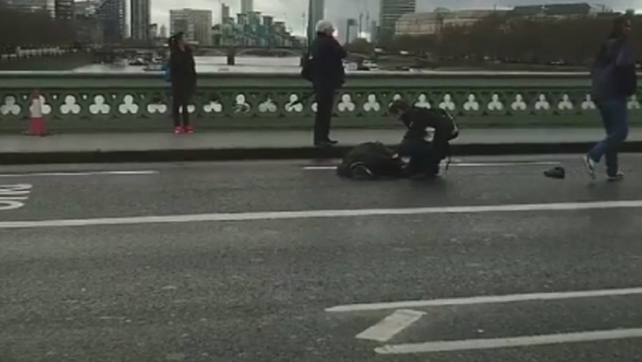 Povređen u pucnjavi u Londonu