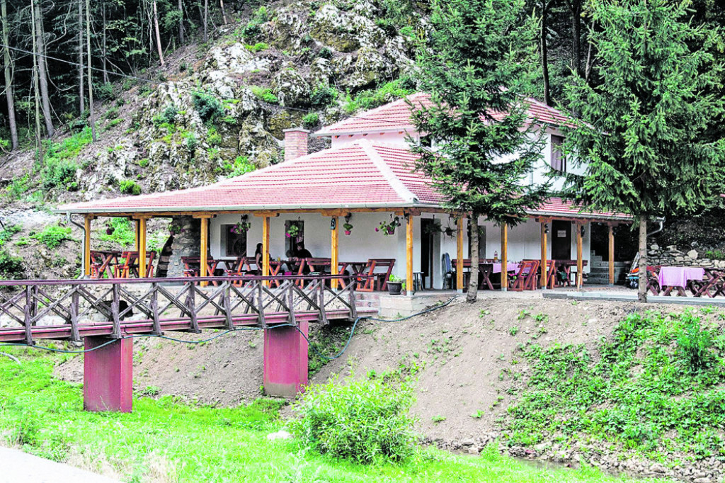 Manastirska gostoprimnica