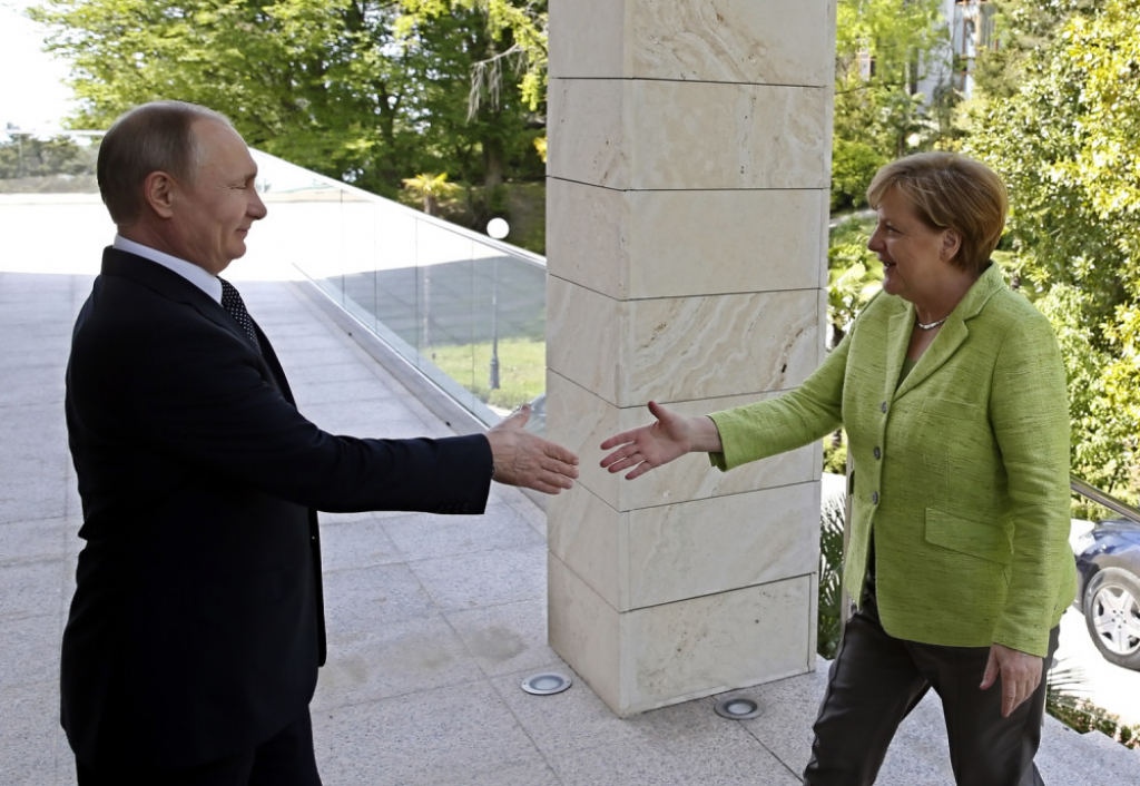 Vladimir Putin i Angela Merkel