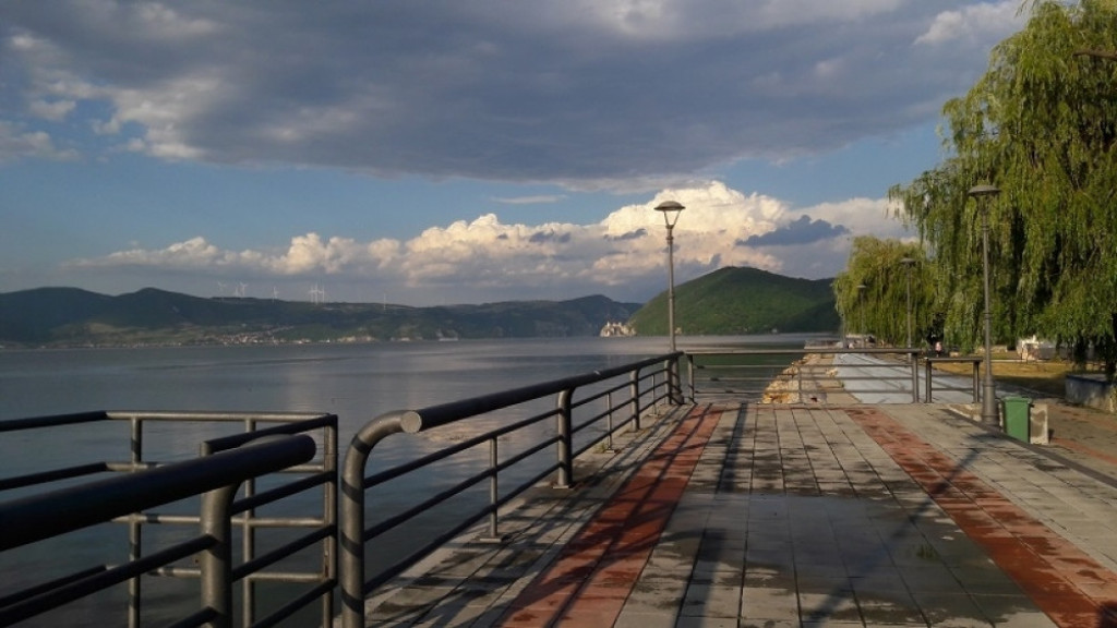 Vinci Golubac Manastir Tumane