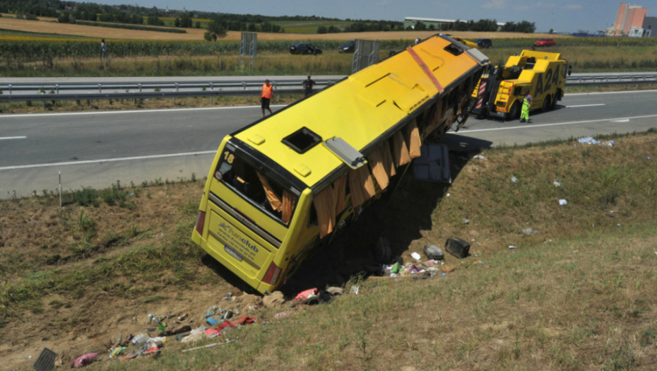 Nesreća autobus Feketić
