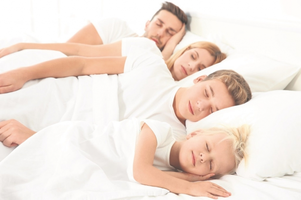 Deca krevet spavanje roditelji
