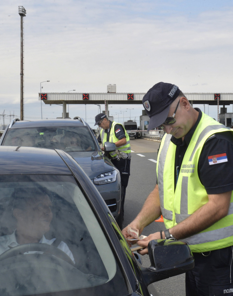 Kazna prekoračenje brzine policija autoput
