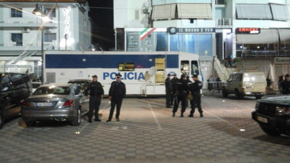 Policija čuva Srbe u Elbasanu