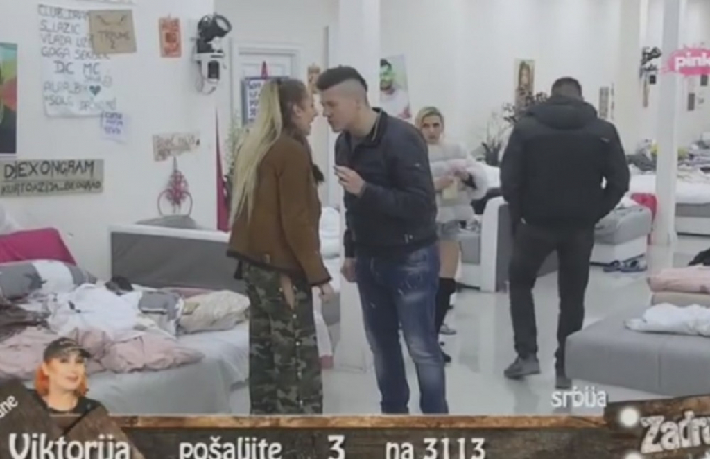 Luna i Sloba se svađaju