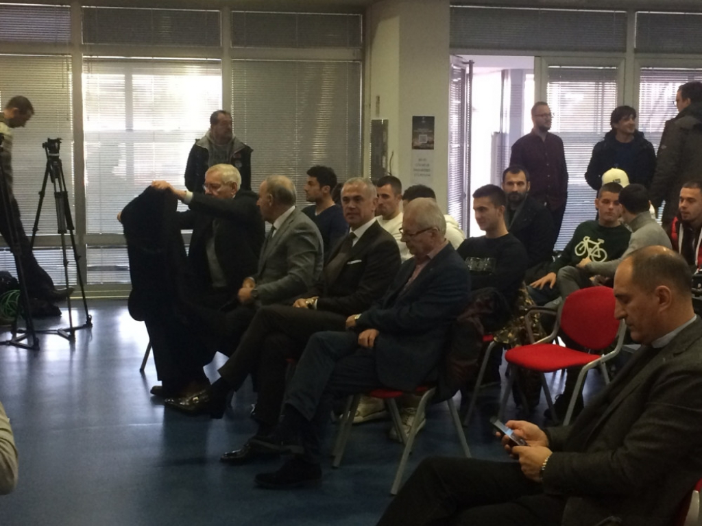 Atmosfera uoči žreba na Marakani